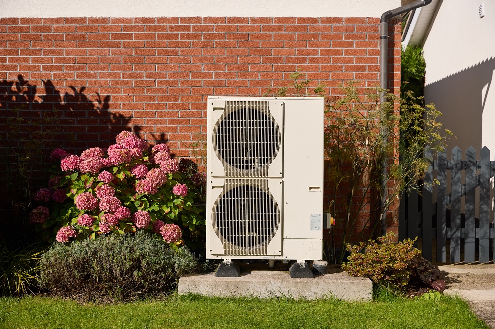 https://www.idealhome.ie/make-your-home-energy-efficient-with-electric-ireland-superhomes/